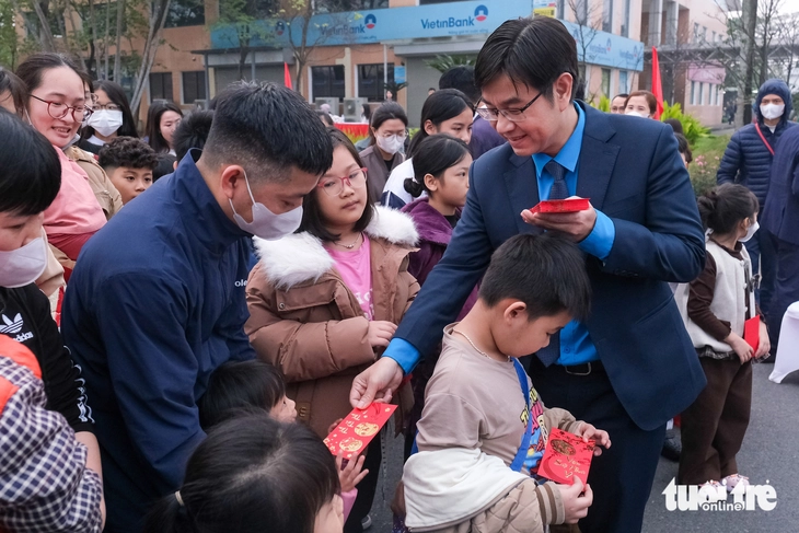 công nhân - Ảnh 8.