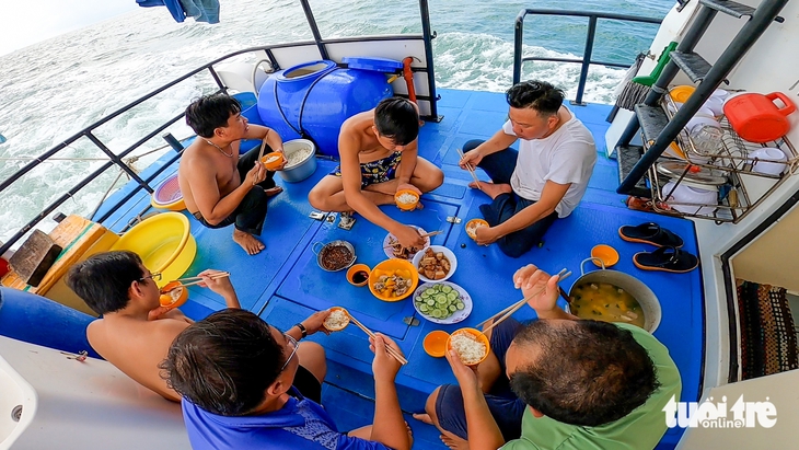 NGƯ DÂN - Ảnh 4.