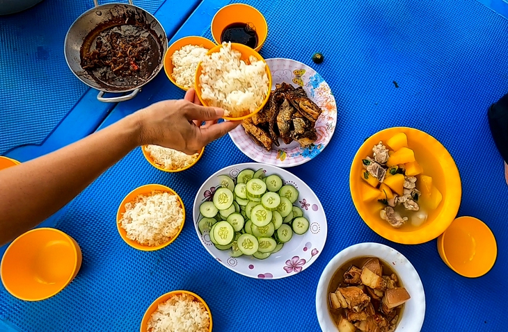 NGƯ DÂN - Ảnh 1.