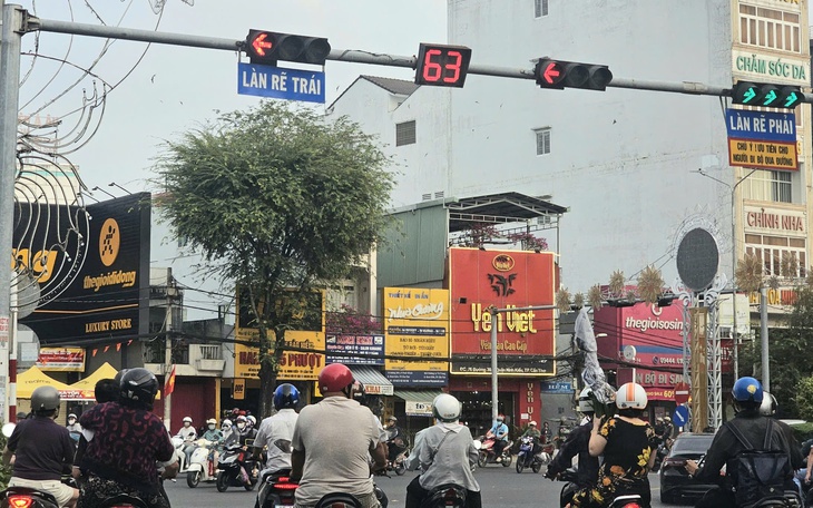 Tết nhớ vặn nhỏ loa karaoke giùm; Cho chạy 90km/h, xe khách giường nằm chạy tới 145km/h - Ảnh 3.