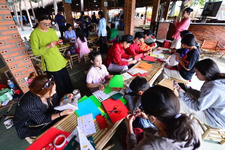 Lễ hội Xuân Cần Giờ - Ảnh 8.