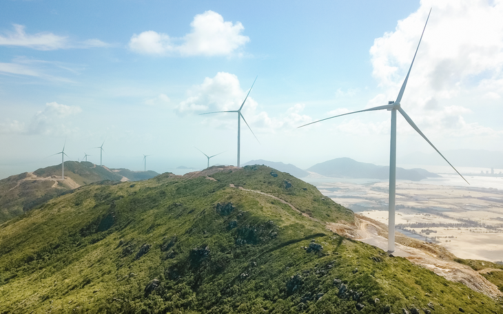 Vingroup đề xuất đầu tư nhà máy điện gió ngoài khơi 3.000 MW tại Cà Mau - Ảnh 2.