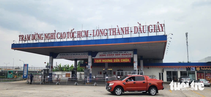 Vụ đứt gãy xăng dầu trên cao tốc TP.HCM - Long Thành: Đồng Nai đề nghị tòa sớm xử vụ tranh chấp - Ảnh 1.