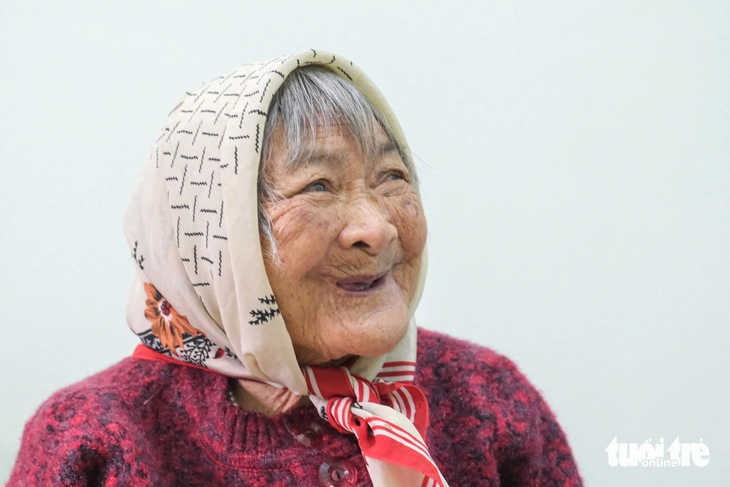 mồ côi - Ảnh 2.