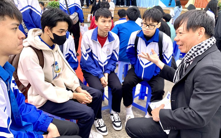 Tuyển sinh đại học 2026: Thí sinh cần lưu ý gì? - Ảnh 2.