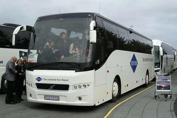 phí cầu đường - Ảnh 2.