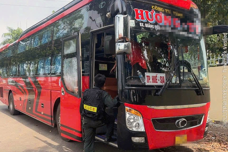 xe khách - Ảnh 2.