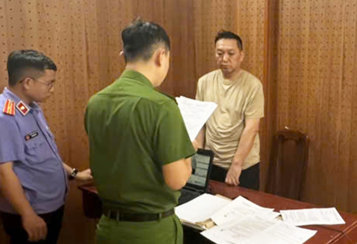 người nước ngoài - Ảnh 1.