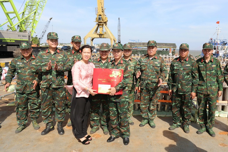 Pháo hoa - Ảnh 6.