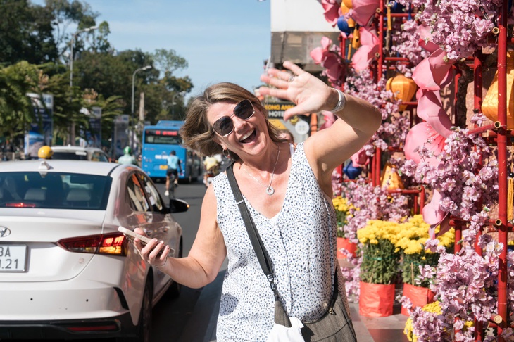 Tết Việt - thời khắc yêu thích trong năm của cô gái Đức - Hà Lan sống ở Hà Nội - Ảnh 4.