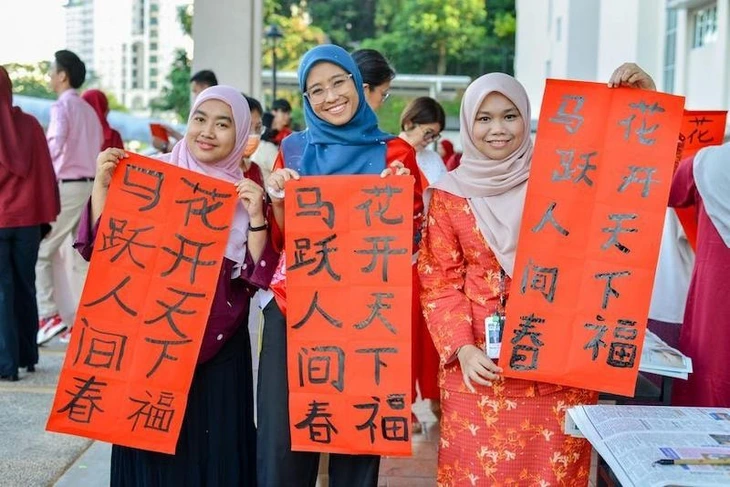 Mùng 2 Tết  - Ảnh 6.