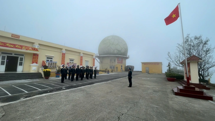 chào cờ - Ảnh 8.