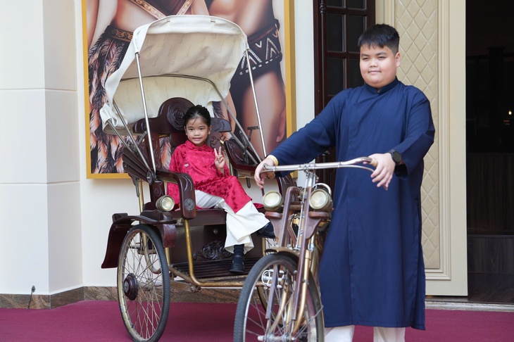 Ẩm thực ‘Đan di sản, chạm cạm xúc’ cháy vé trong ngày ra mắt mùng 1 Tết - Ảnh 1.