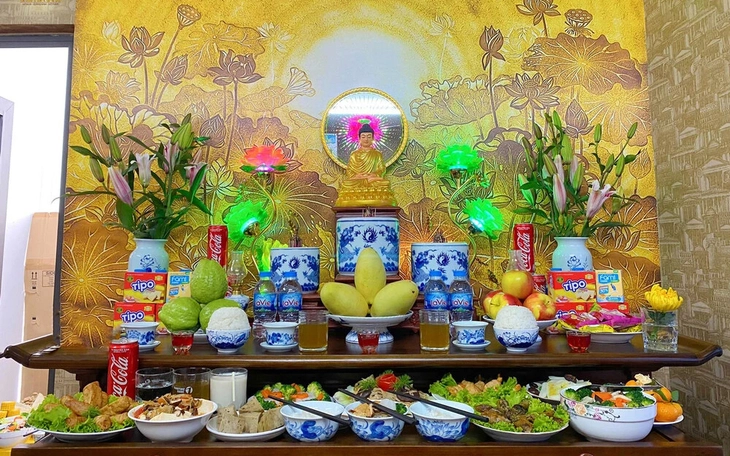 7 lưu ý trong lễ cúng đưa ông bà đúng chánh pháp vào mùng 3 Tết - Ảnh 2.