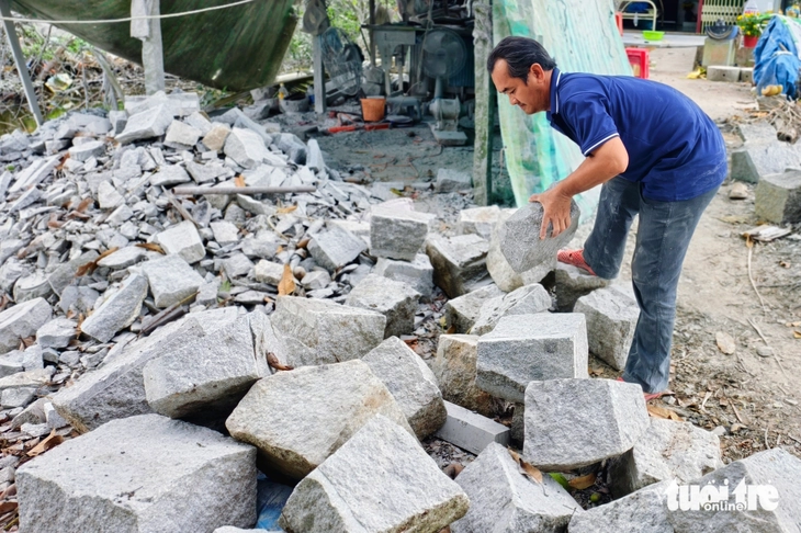 'Giữ lửa' nghề làm cối đá ở Thoại Sơn, An Giang - Ảnh 2.