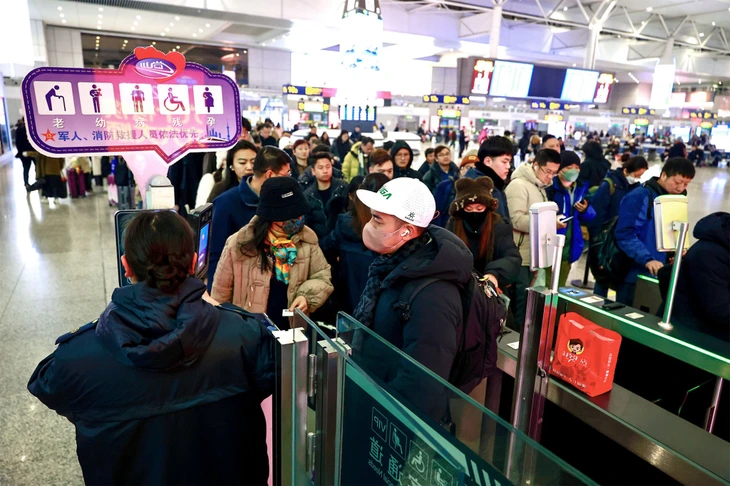 Trung Quốc bước vào đợt xuân vận 2026 với lưu lượng di chuyển kỷ lục - Ảnh 4.