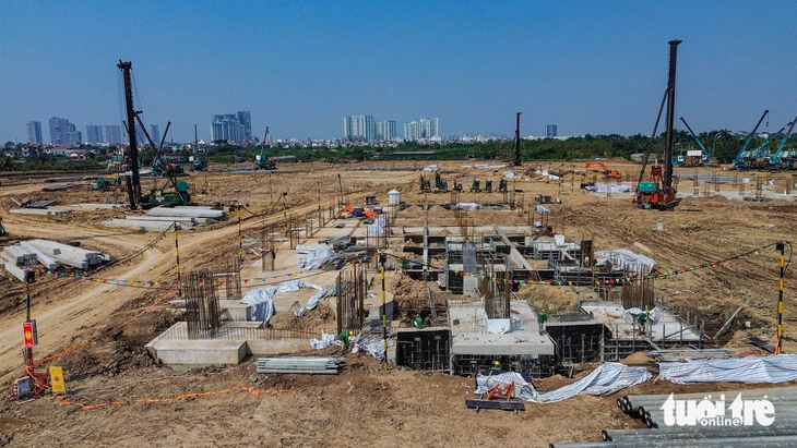 sân vận động - Ảnh 13.