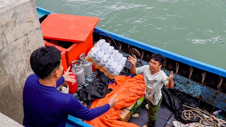 Hòn Khoai - Ảnh 4.