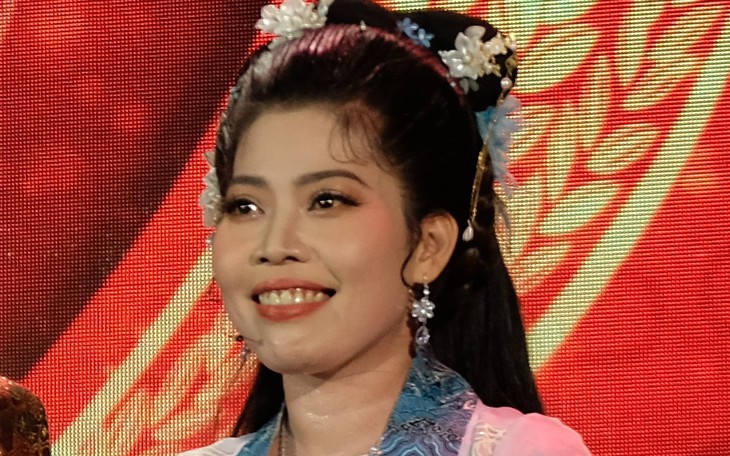 Bông lúa vàng Biện Thuy cấp tốc thay vai trong kịch Tết Gánh hát về khuya - Ảnh 4.