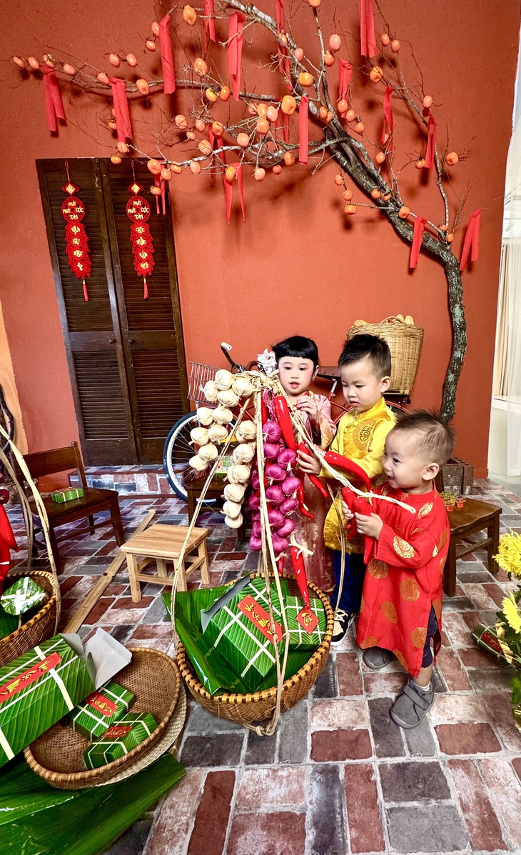 Tết ở Houston, nhớ đường Trần Phú, chợ Xóm Mới... - Ảnh 3.