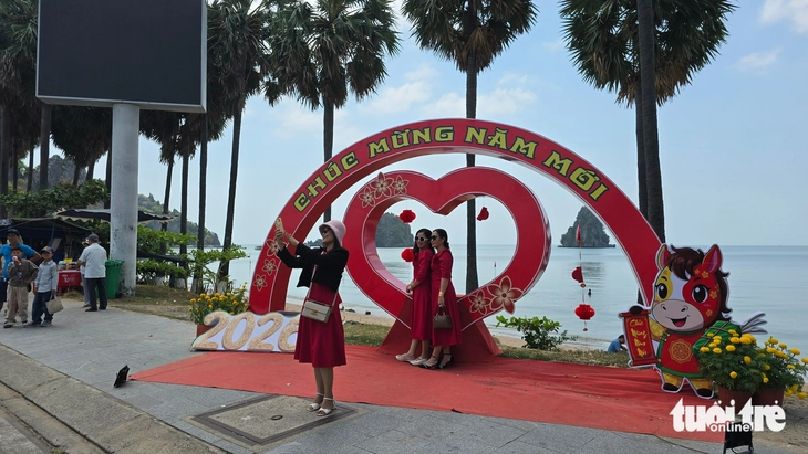 du lịch - Ảnh 2.