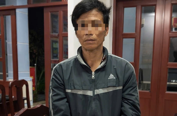 Bắt người đàn ông bị truy nã về hành vi dâm ô bé gái 8 tuổi - Ảnh 1.