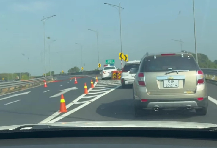 cao tốc - Ảnh 2.