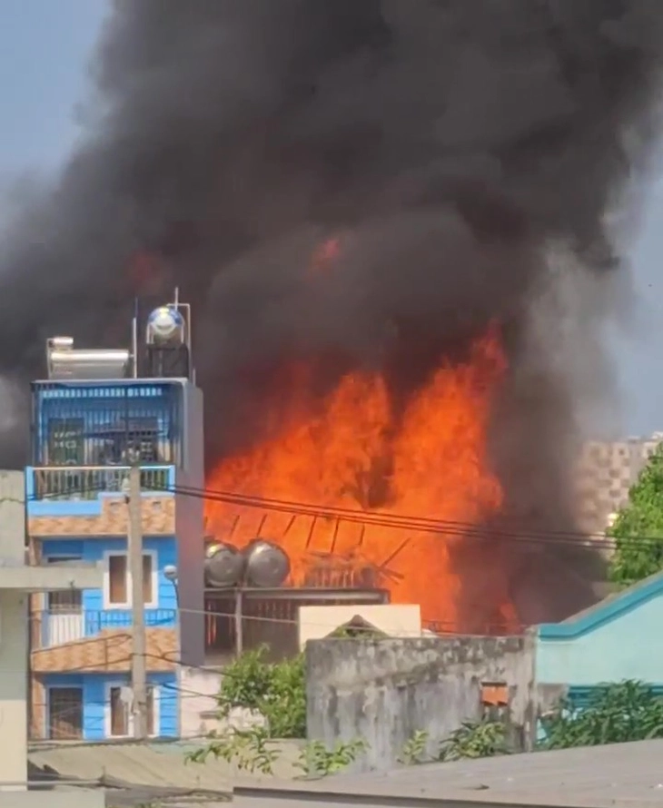 cháy quán - Ảnh 2.