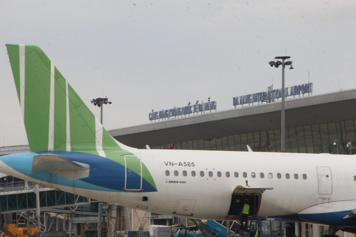 Flycam liên tục hoạt động trái phép trong vùng trời Đà Nẵng, cảng hàng không đề xuất gì? - Ảnh 2.