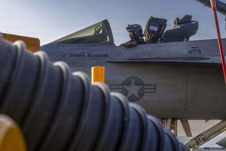 Ấn Độ kêu gọi công dân rời Iran giữa căng thẳng Mỹ - Iran gia tăng - Ảnh 1. Iran - Ảnh 1.