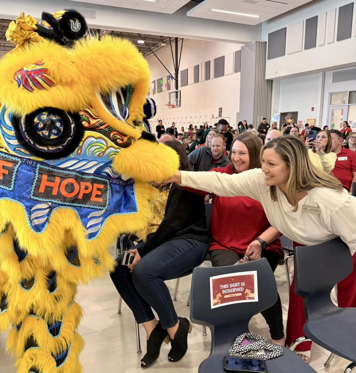 Tết Việt trong trường học ở Mỹ - Ảnh 2.