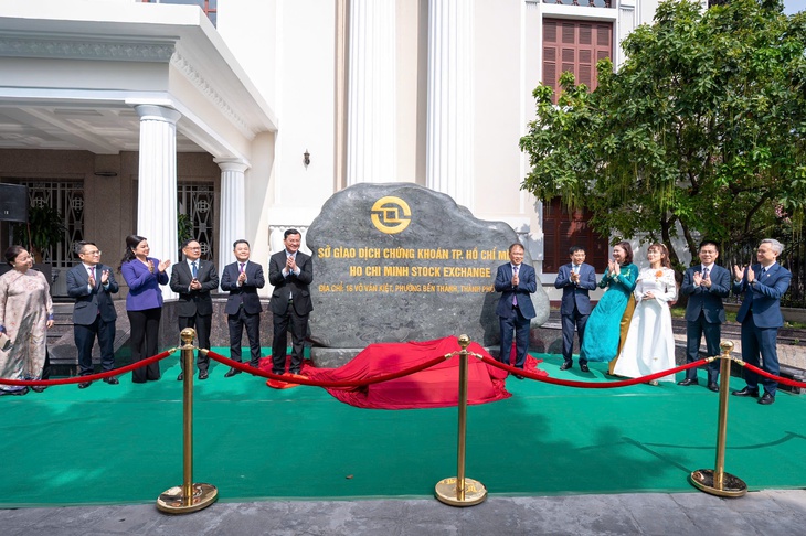 Bộ trưởng Bộ Tài chính: Tôi tin tưởng thị trường chứng khoán năm 2026 tiếp tục phát triển mạnh mẽ - Ảnh 5.