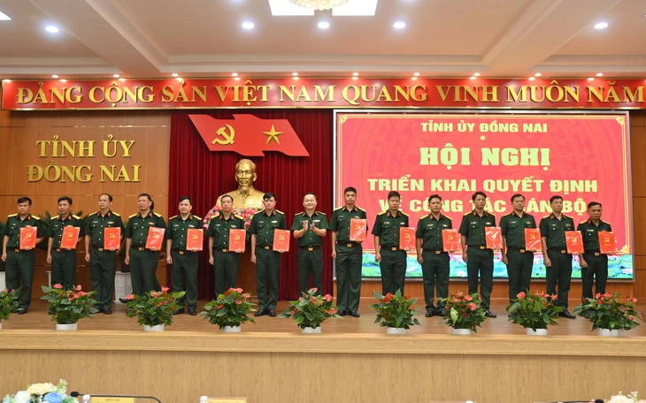 Tổng Bí thư Tô Lâm: Không để tâm lý 'tháng Giêng là tháng ăn chơi' tồn tại trong hệ thống chính trị - Ảnh 4.