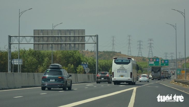 cao tốc - Ảnh 2.