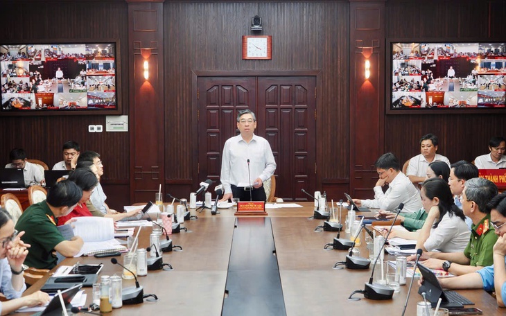 Ba điểm bỏ phiếu biệt lập giữa rừng sâu tại Quảng Trị được bầu cử sớm trước 7 ngày - Ảnh 2.