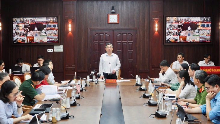 Phó bí thư Thành ủy Nguyễn Phước Lộc họp nghe báo cáo về công tác chuẩn bị bầu cử tại TP.HCM - Ảnh 1. bầu cử - Ảnh 1.