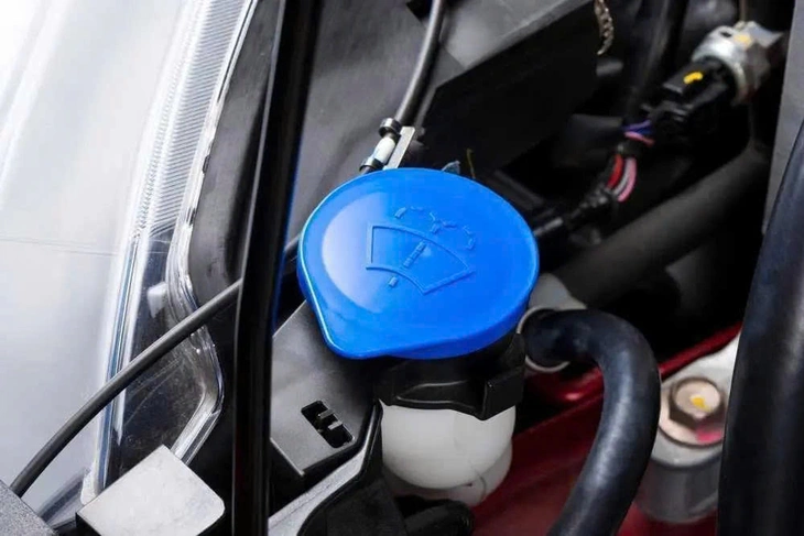 kiểm tra xe - Ảnh 4.