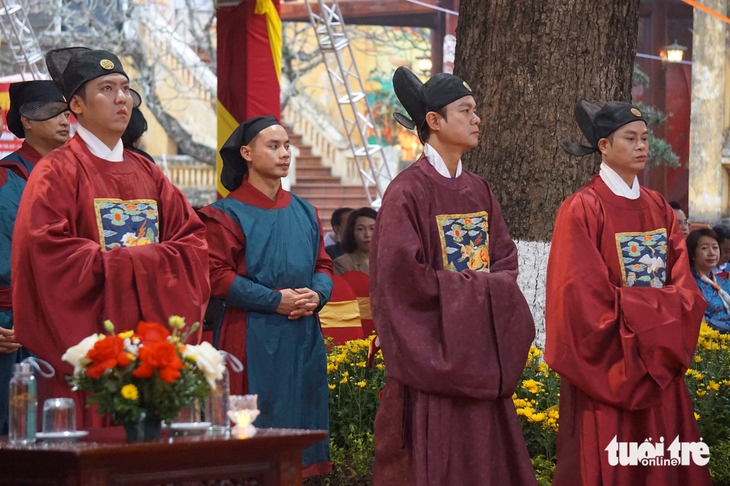 Khai xuân - Ảnh 3.