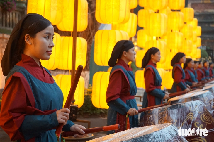 Khai xuân - Ảnh 4.