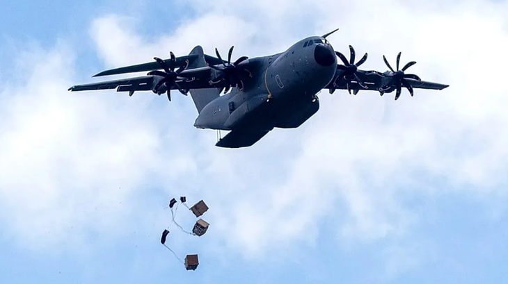 2.500 linh kiện chiến đấu cơ 'bốc hơi' khỏi kho không quân Ý, nghi bị tuồn ra nước ngoài - Ảnh 1. linh kiện - Ảnh 1.