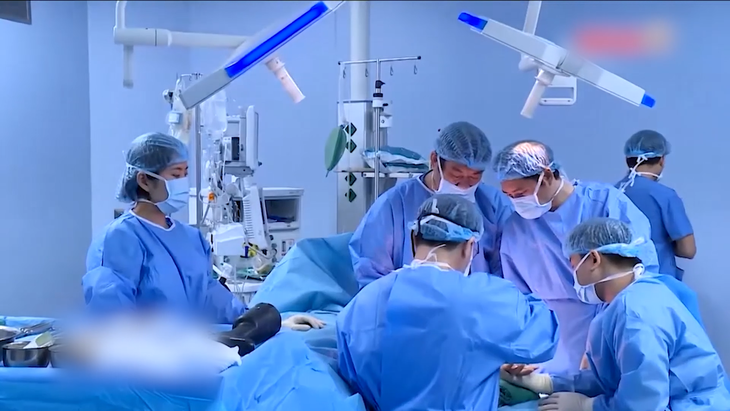 Gần 1.300 người bệnh được cứu sống nhờ ghép tạng tại Bệnh viện Trung ương Quân đội 108 - Ảnh 1. Hơn 1.300 người bệnh được cứu sống nhờ ghép tạng tại Bệnh viện Trung ương Quân đội 108 - Ảnh 1.