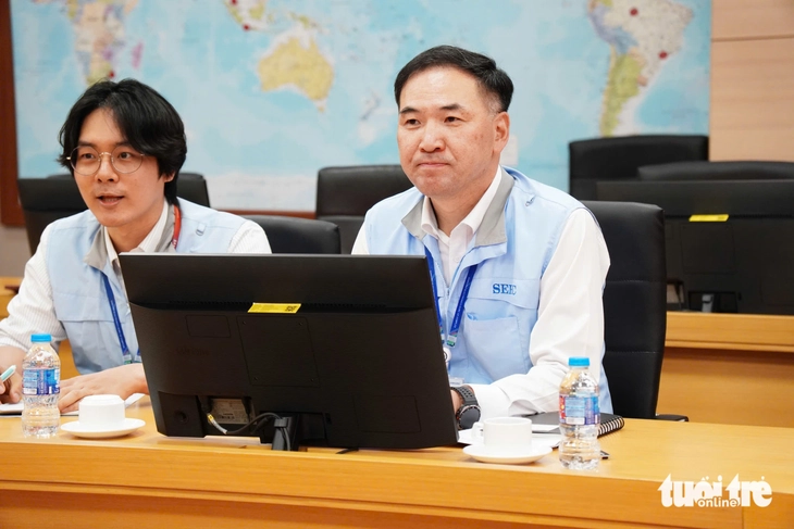 Phó chủ tịch UBND TP.HCM Trần Thị Diệu Thúy thăm Samsung, FPT dịp Tết Bính Ngọ 2026 - Ảnh 2.