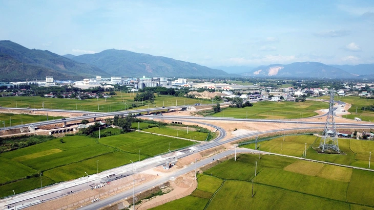 cao tốc - Ảnh 1.