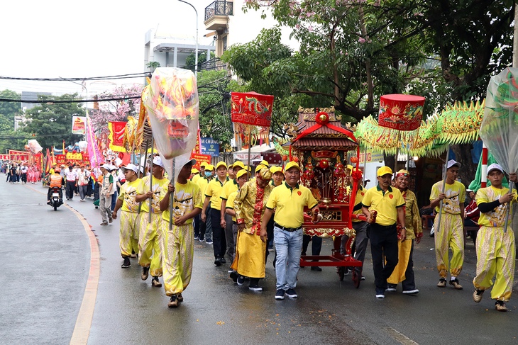 Trẩy hội chùa Ông - Ảnh 3.