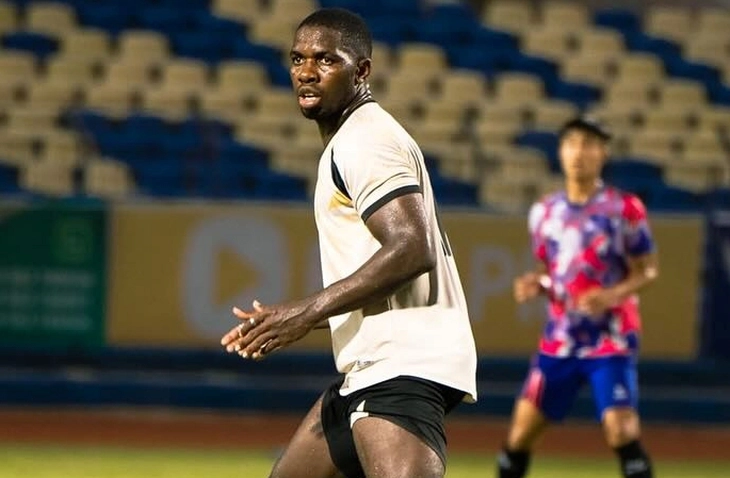 Ngoại binh bị 'treo giò', Rimario 'mất tích' ở Thanh Hóa - Ảnh 3.