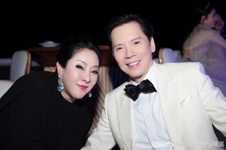 'Trùm giải trí' Hong Kong Hướng Hoa Cường lập di chúc, giao toàn bộ tài sản cho con dâu - Ảnh 2.