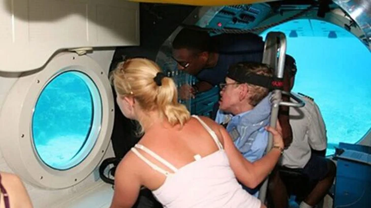 Stephen Hawking - Ảnh 3.