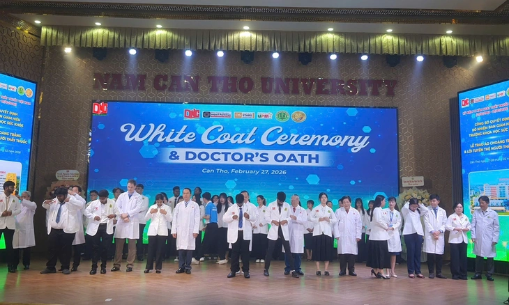 Cần Thơ đẩy mạnh đầu tư y tế năm 2026, tái khởi động Bệnh viện Ung bướu 500 giường - Ảnh 2.