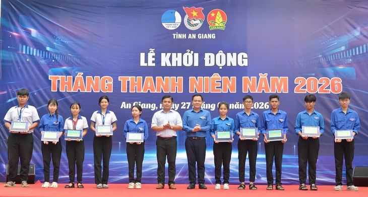 Tuổi Trẻ An Giang khởi động Tháng thanh niên với việc xây nhà yêu thương, hỗ trợ vốn khởi nghiệp - Ảnh 1.