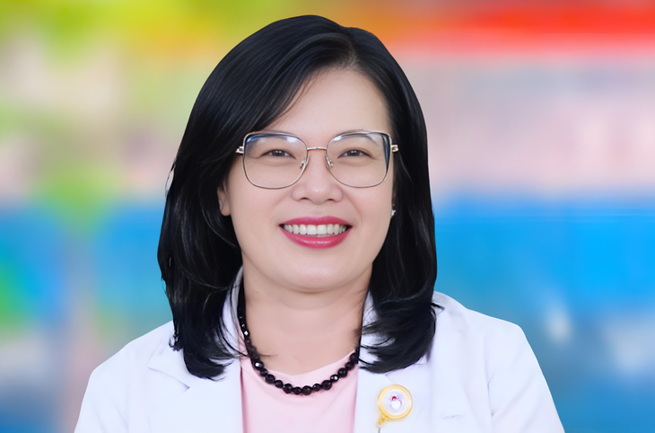 Người phụ nữ 'chèo lái' Bệnh viện Hùng Vương vươn tầm quốc tế - Ảnh 1.